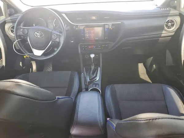 2T1BURHE4HC765392 2017 TOYOTA COROLLA - Image 8