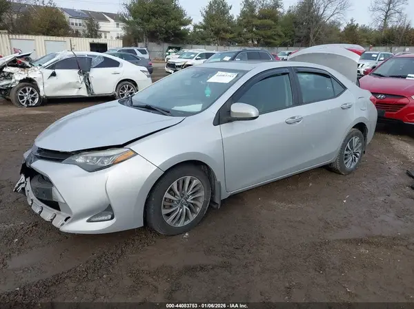 2T1BURHE4HC766929 2017 TOYOTA COROLLA - Image 2
