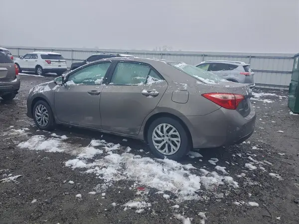 2T1BURHE4HC769118 2017 TOYOTA COROLLA - Image 2