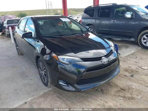 2T1BURHE4HC769913 2017 TOYOTA COROLLA - Image 1