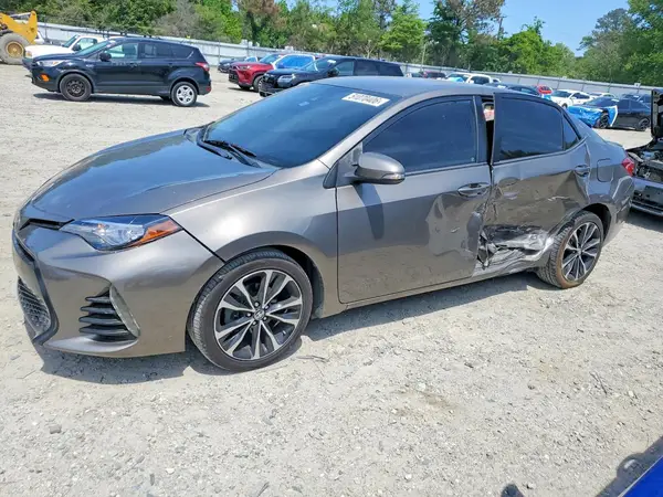 2T1BURHE4HC770463 2017 TOYOTA COROLLA - Image 1