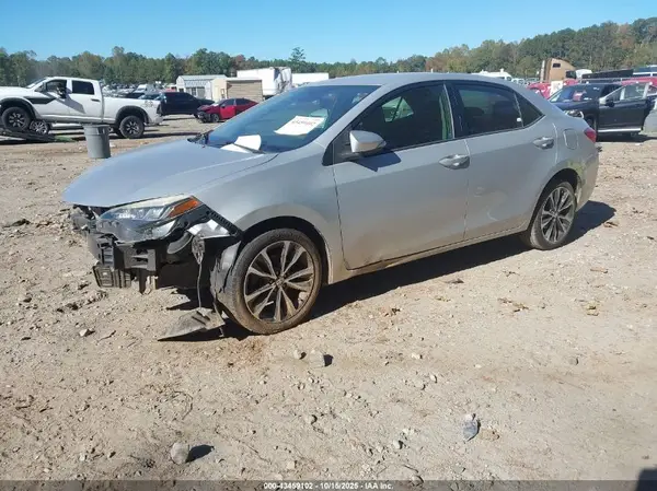 2T1BURHE4HC771435 2017 TOYOTA COROLLA - Image 2