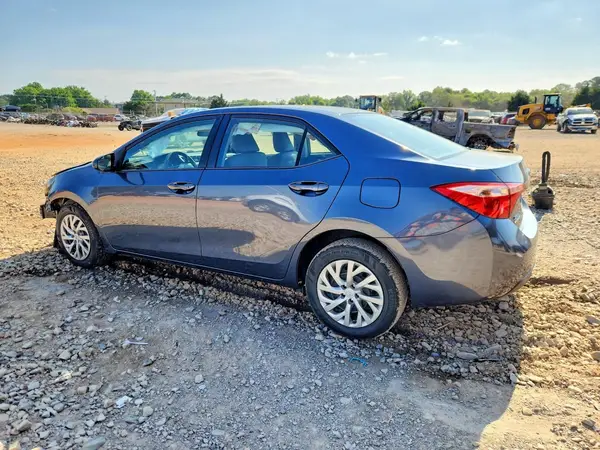 2T1BURHE4HC774366 2017 TOYOTA COROLLA - Image 2
