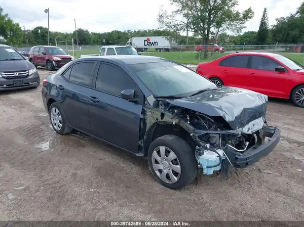2T1BURHE4HC774657 2017 TOYOTA COROLLA - Image 1