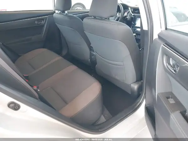 2T1BURHE4HC779339 2017 TOYOTA COROLLA - Image 8