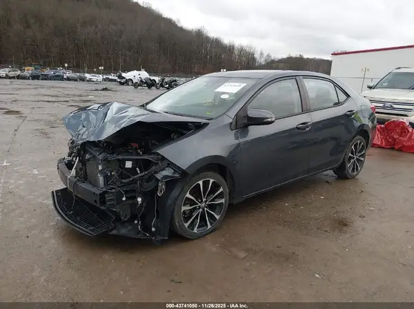 2T1BURHE4HC781317 2017 TOYOTA COROLLA - Image 2