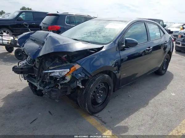 2T1BURHE4HC781978 2017 TOYOTA COROLLA - Image 2