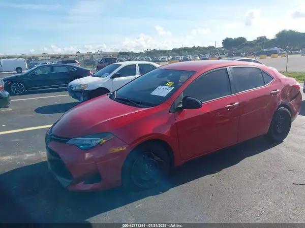 2T1BURHE4HC782385 2017 TOYOTA COROLLA - Image 2