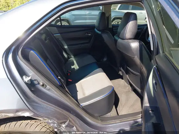 2T1BURHE4HC784623 2017 TOYOTA COROLLA - Image 8