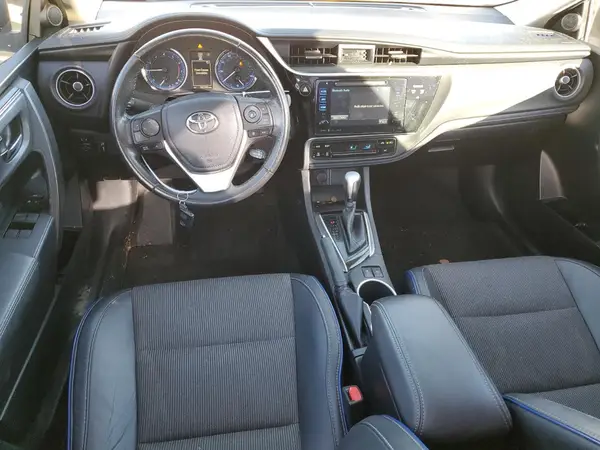 2T1BURHE4HC785996 2017 TOYOTA COROLLA - Image 8