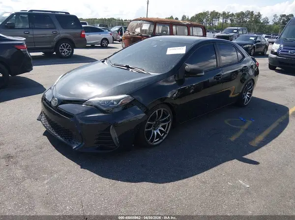 2T1BURHE4HC787814 2017 TOYOTA COROLLA - Image 2