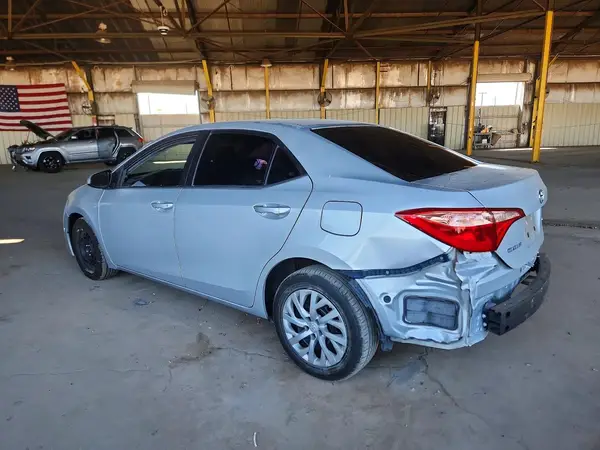2T1BURHE4HC788073 2017 TOYOTA COROLLA - Image 2