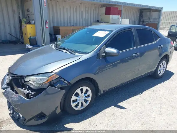 2T1BURHE4HC788106 2017 TOYOTA COROLLA - Image 2