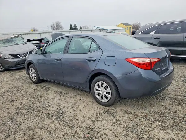 2T1BURHE4HC790065 2017 TOYOTA COROLLA - Image 2