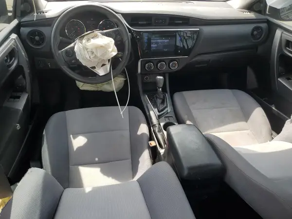 2T1BURHE4HC795833 2017 TOYOTA COROLLA - Image 8