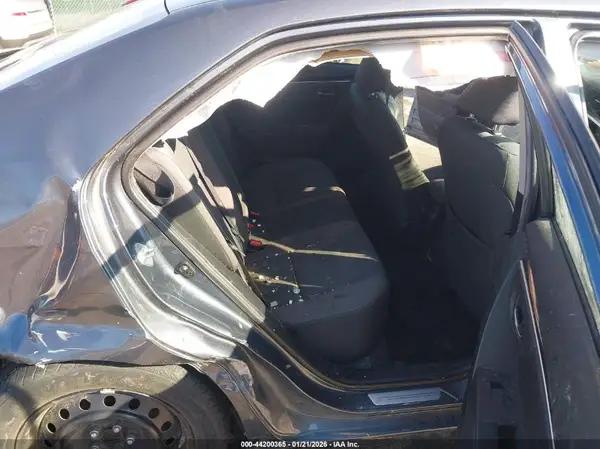 2T1BURHE4HC801498 2017 TOYOTA COROLLA - Image 8