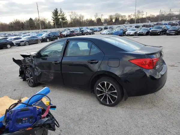 2T1BURHE4HC810234 2017 TOYOTA COROLLA - Image 2