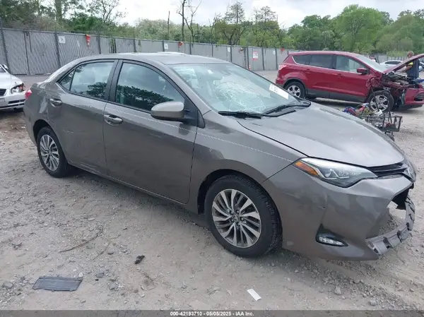 2T1BURHE4HC811111 2017 TOYOTA COROLLA - Image 1