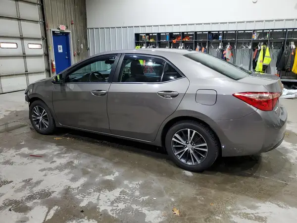 2T1BURHE4HC811156 2017 TOYOTA COROLLA - Image 2