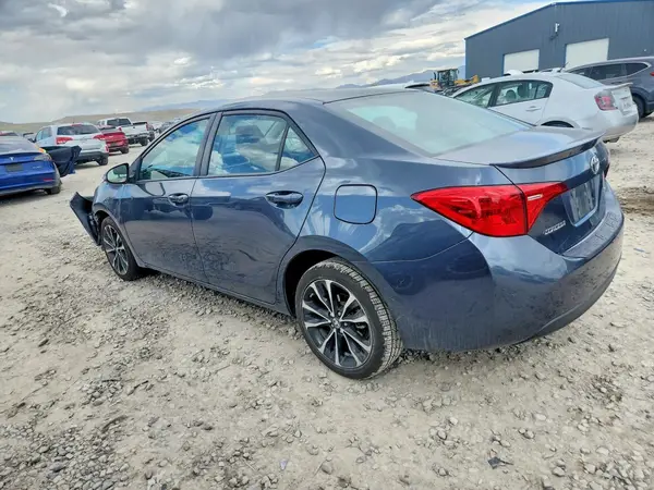 2T1BURHE4HC818897 2017 TOYOTA COROLLA - Image 2