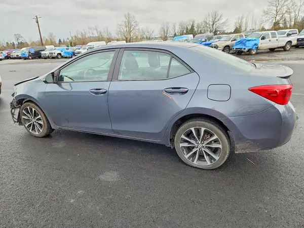 2T1BURHE4HC820391 2017 TOYOTA COROLLA - Image 2