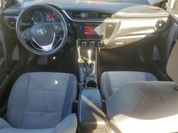 2T1BURHE4HC821685 2017 TOYOTA COROLLA - Image 8