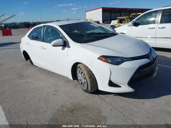 2T1BURHE4HC826689 2017 TOYOTA COROLLA - Image 1
