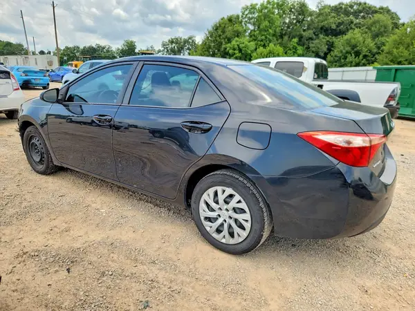2T1BURHE4HC830211 2017 TOYOTA COROLLA - Image 2