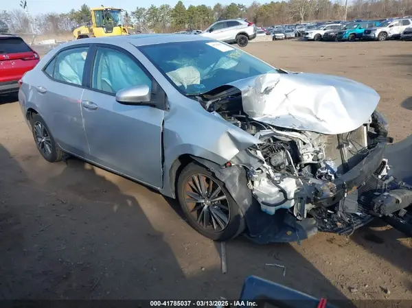2T1BURHE4HC831388 2017 TOYOTA COROLLA - Image 1