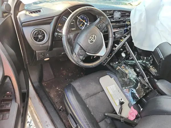 2T1BURHE4HC831973 2017 TOYOTA COROLLA - Image 8