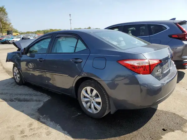 2T1BURHE4HC831990 2017 TOYOTA COROLLA - Image 2