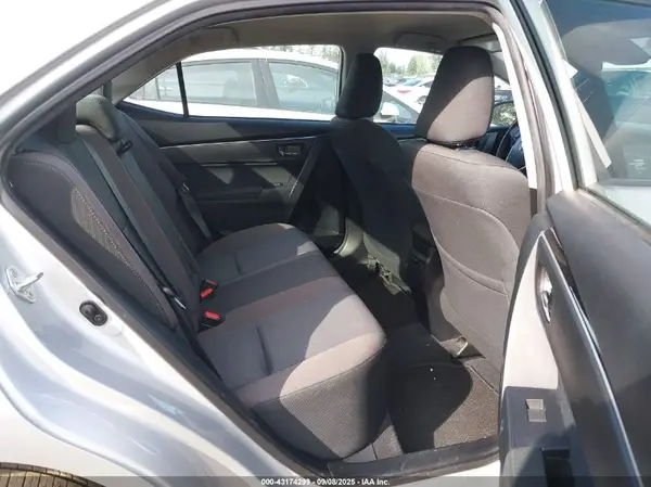 2T1BURHE4HC832038 2017 TOYOTA COROLLA - Image 8
