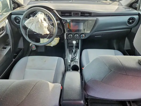 2T1BURHE4HC840253 2017 TOYOTA COROLLA - Image 8