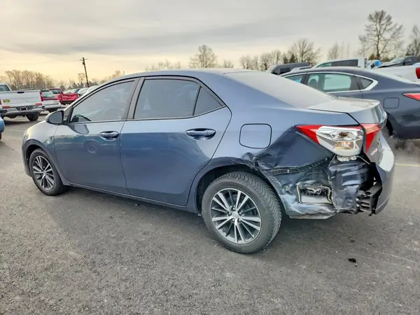 2T1BURHE4HC840267 2017 TOYOTA COROLLA - Image 2
