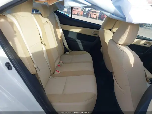 2T1BURHE4HC840639 2017 TOYOTA COROLLA - Image 8