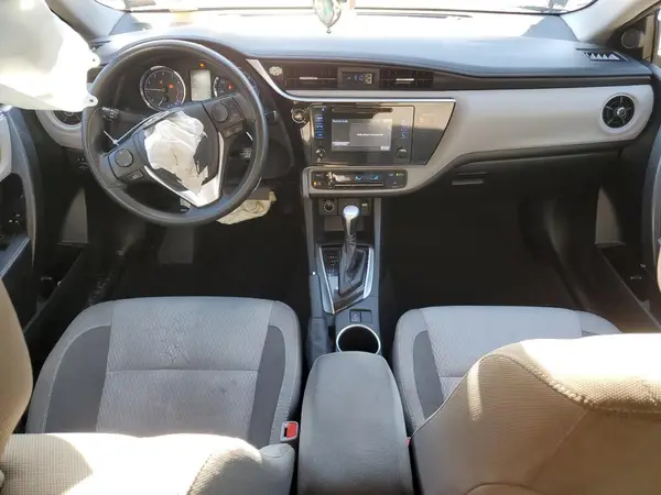 2T1BURHE4HC842827 2017 TOYOTA COROLLA - Image 8