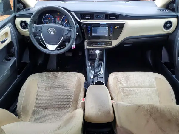 2T1BURHE4HC843069 2017 TOYOTA COROLLA - Image 8