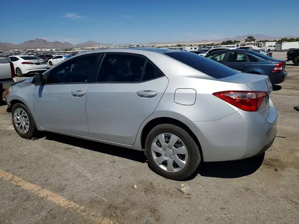 2T1BURHE4HC843430 2017 TOYOTA COROLLA - Image 2