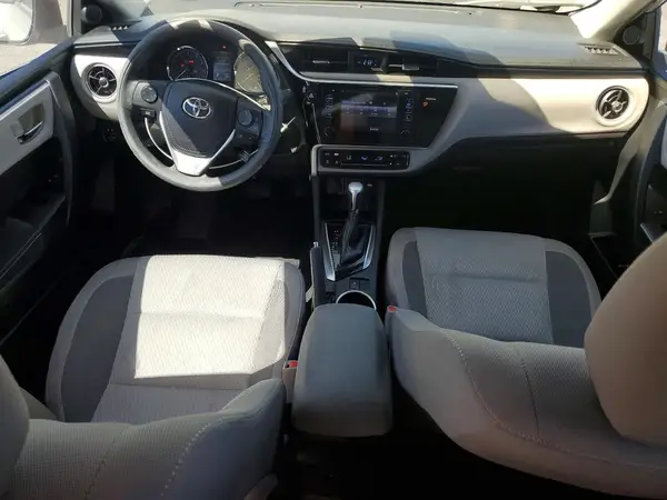 2T1BURHE4HC843430 2017 TOYOTA COROLLA - Image 8