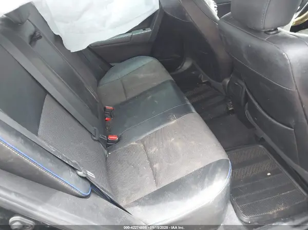 2T1BURHE4HC843864 2017 TOYOTA COROLLA - Image 8