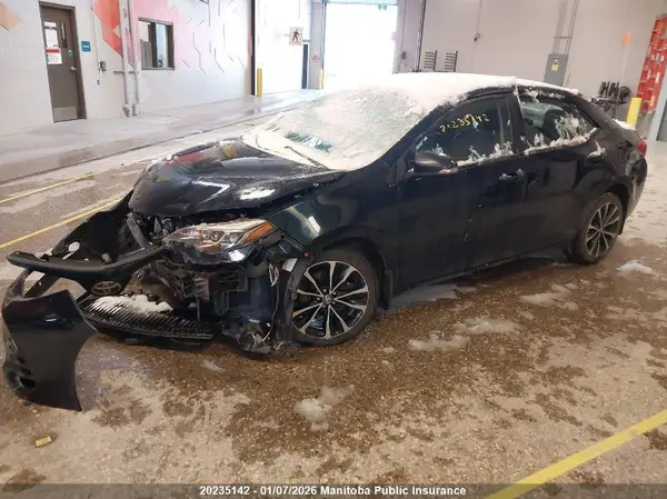 2T1BURHE4HC843993 2017 TOYOTA COROLLA - Image 2