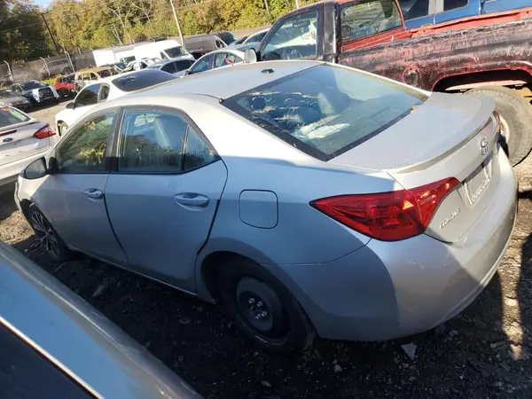 2T1BURHE4HC852533 2017 TOYOTA COROLLA - Image 2