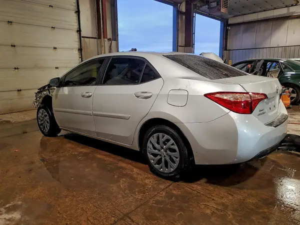 2T1BURHE4HC855092 2017 TOYOTA COROLLA - Image 2