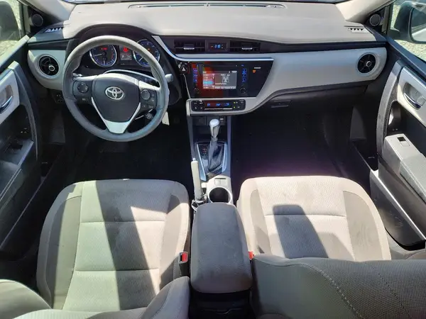 2T1BURHE4HC856162 2017 TOYOTA COROLLA - Image 8