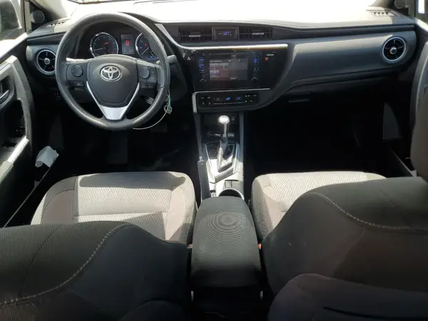 2T1BURHE4HC857747 2017 TOYOTA COROLLA - Image 8