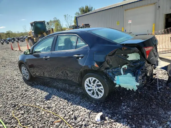 2T1BURHE4HC857974 2017 TOYOTA COROLLA - Image 2