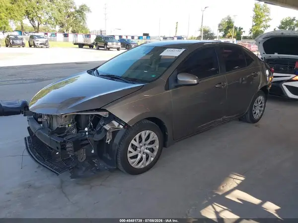 2T1BURHE4HC859384 2017 TOYOTA COROLLA - Image 2
