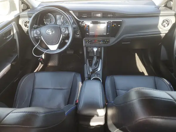 2T1BURHE4HC860387 2017 TOYOTA COROLLA - Image 8