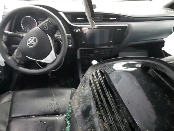 2T1BURHE4HC865508 2017 TOYOTA COROLLA - Image 8