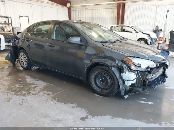 2T1BURHE4HC872202 2017 TOYOTA COROLLA - Image 1